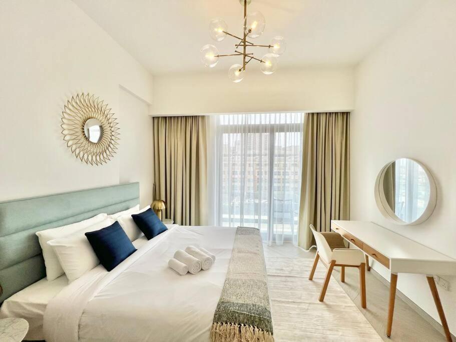 Appartement Waves - Comfortable Jvc With Balcony And Maids *